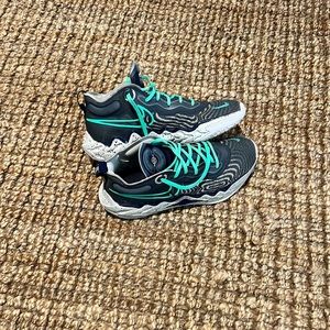 Nike Air Zoom G. T. Run Basketball Shoes Men’s Sz 11